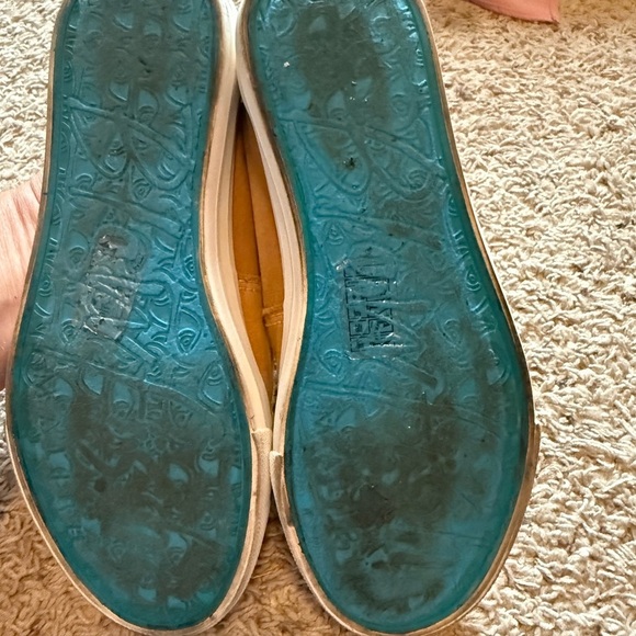 Blowfish Mustard Canvas Sneakers with Elastic Straps - Picture 5 of 6